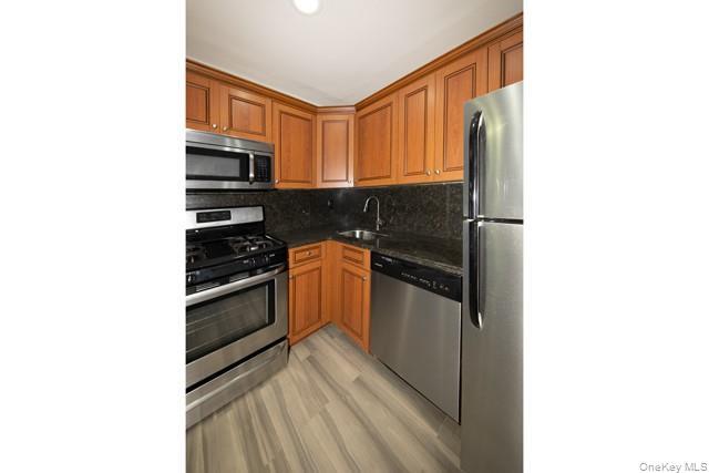 Building Photo - 65 Fairfield Way