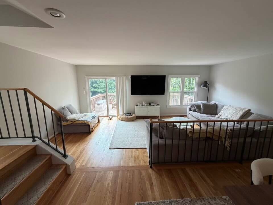 Building Photo - 10115 Galsworthy Pl