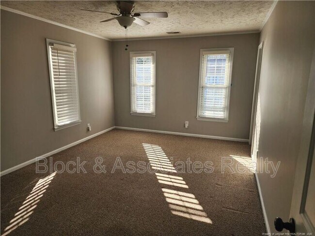 Building Photo - 3460 McChoen Dr