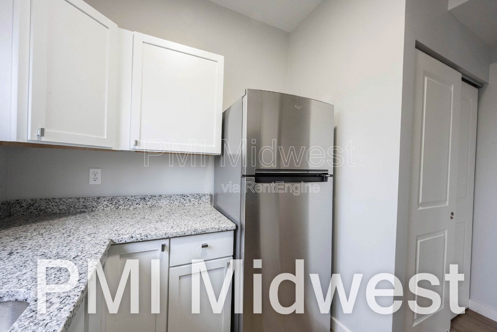 Building Photo - 2814 E Michigan St