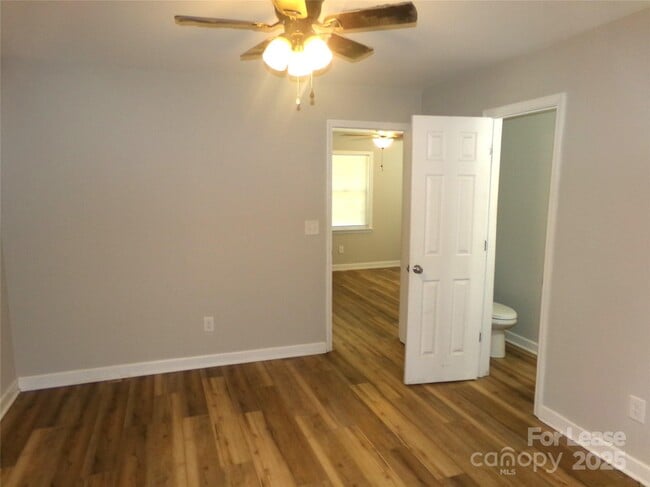 Building Photo - 40119 NC-740