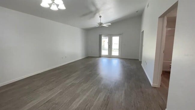 Building Photo - 6386 E Rush St