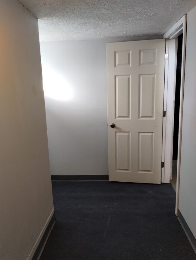 Building Photo - 1207 S Edwin C Moses Blvd