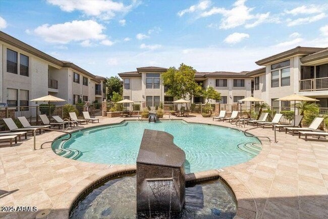 Building Photo - 6900 E Princess Dr