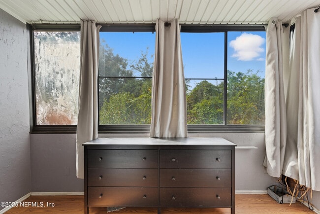 Building Photo - 7188 Cypress Cove Rd