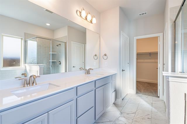 Building Photo - 1725 Blakely Pl