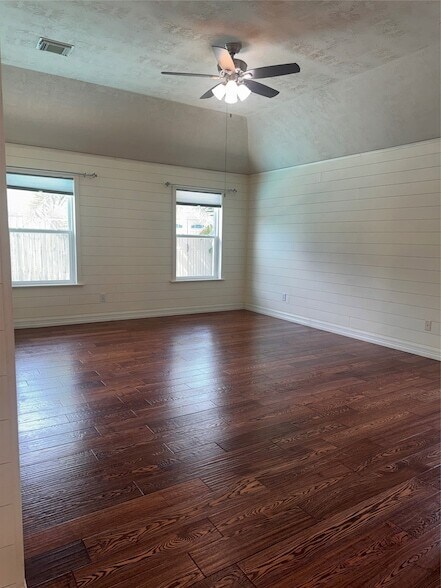 Building Photo - 3114 Ravens Lake Cir