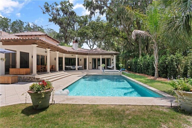 Building Photo - 305 Hawkins Island Dr