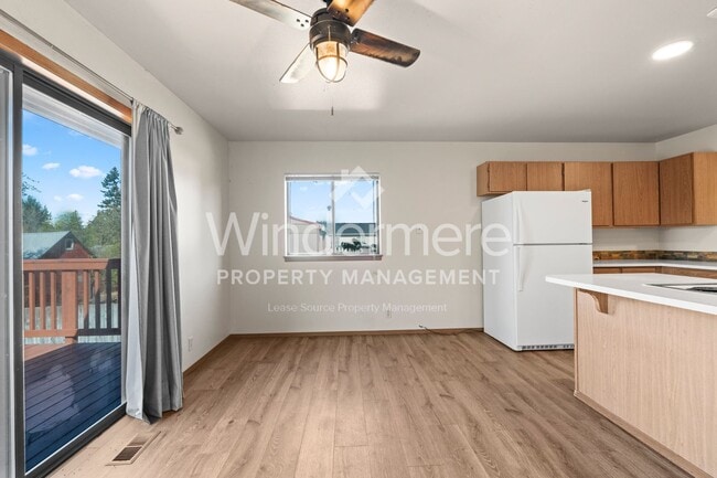 Building Photo - 506-508 S Skipworth Ct