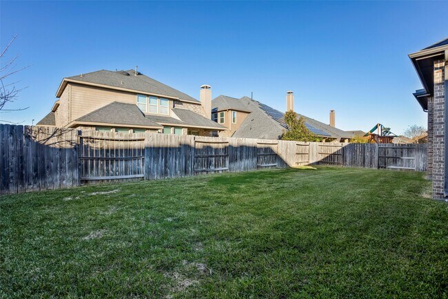 Building Photo - 29110 Davenport Dr