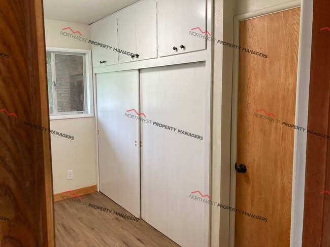 Building Photo - STATUS: AVAILABLE- | R274B | $2195