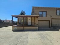 Building Photo - 3675 Christensen Ln