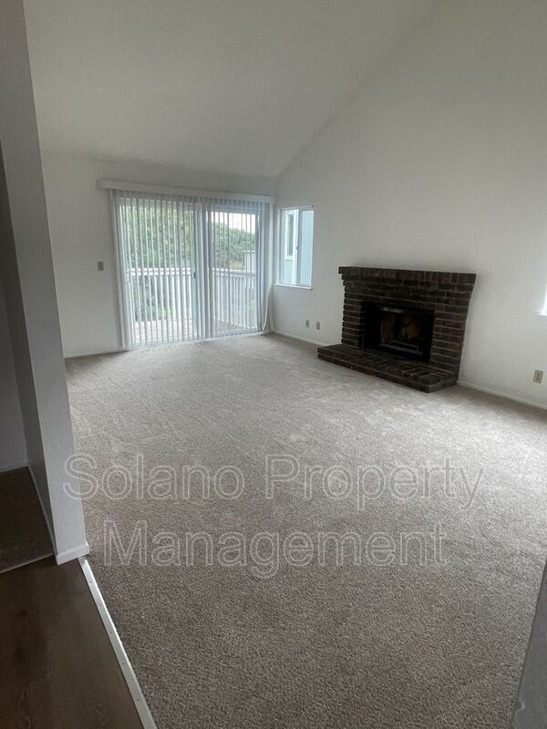 Building Photo - 1816 Shirley Dr
