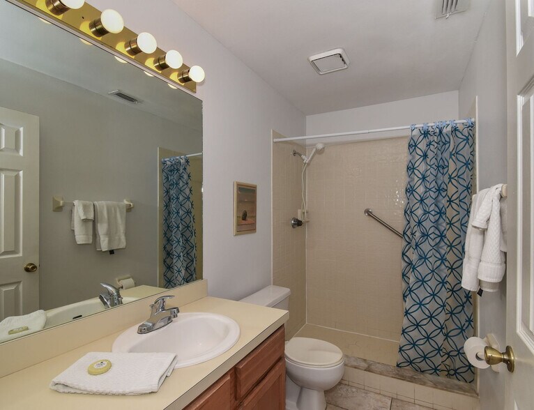 Building Photo - 884 Bay Breeze Wy