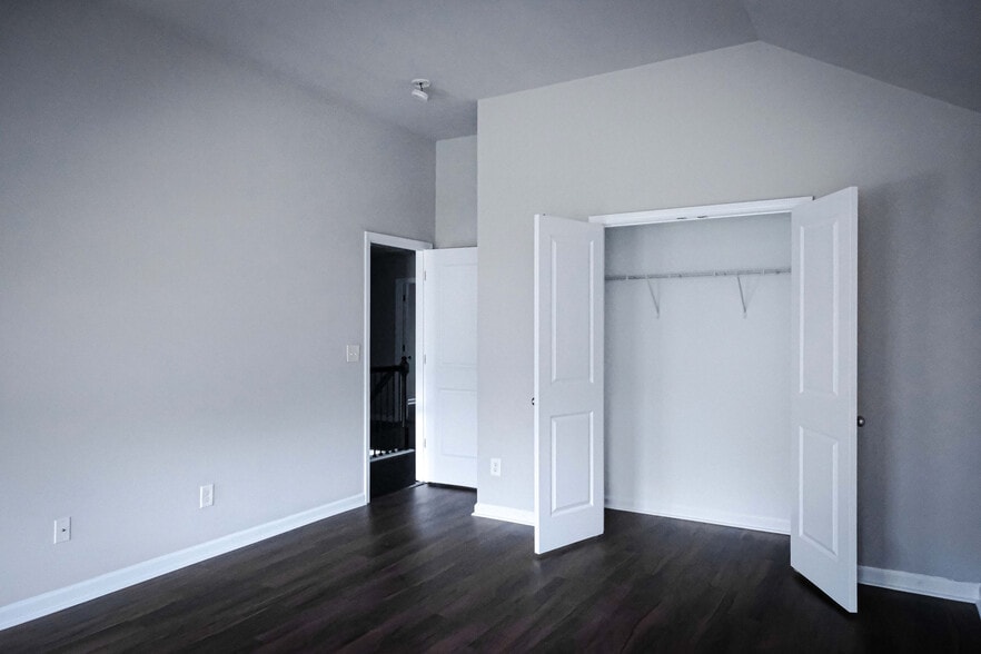Building Photo - 966 Ava Lynn Ln