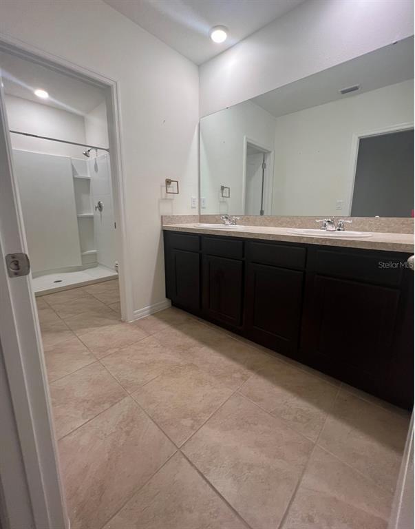 Building Photo - 1296 Yellow Finch Dr