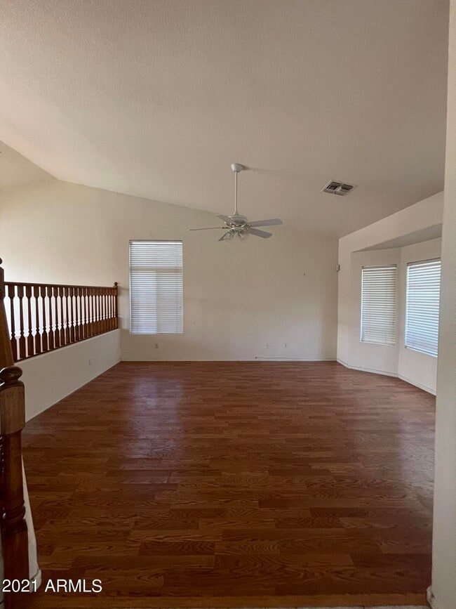Building Photo - 1604 W Enfield Way