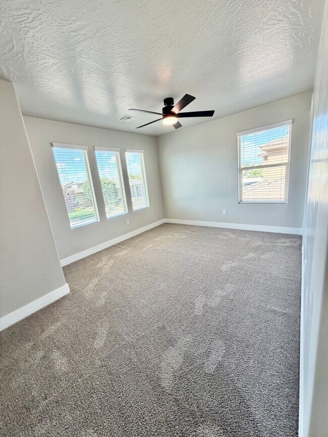 Building Photo - 5973 S Kastra Ln