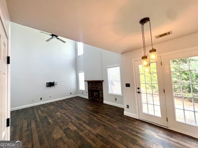 Building Photo - 3320 Northcliff Dr