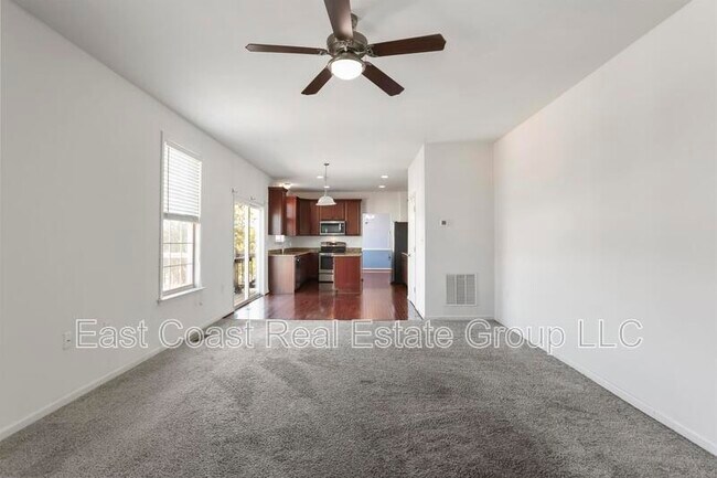 Building Photo - 116 Celadon Dr