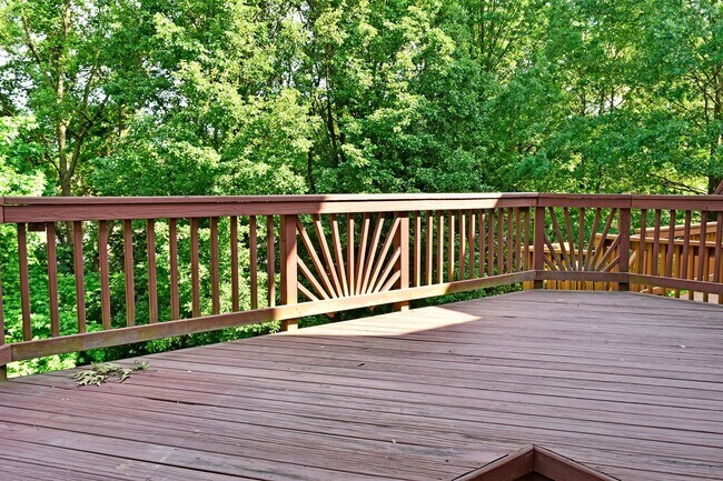 Building Photo - 7005 Cradlerock Farm Ct