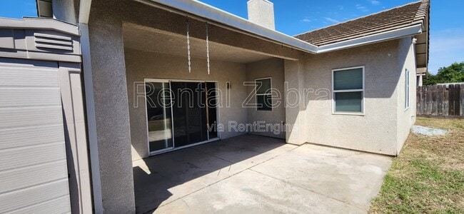 Building Photo - 3201 Bea Ct