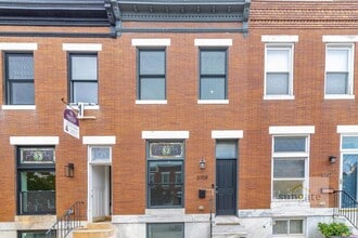 Building Photo - 3709 Hudson St