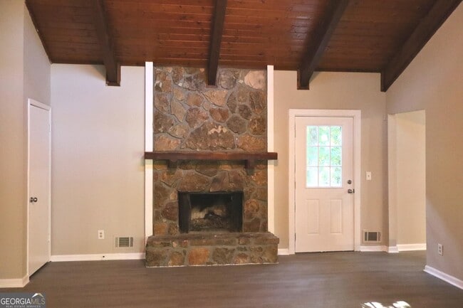 Building Photo - 2654 Spencers Trace NE