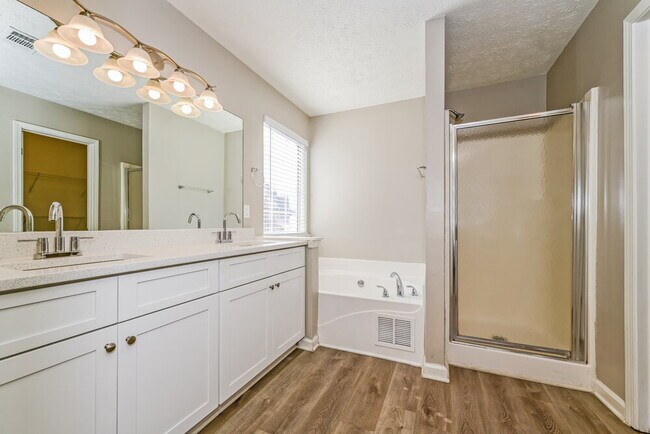 Building Photo - 654 Highpoint Way