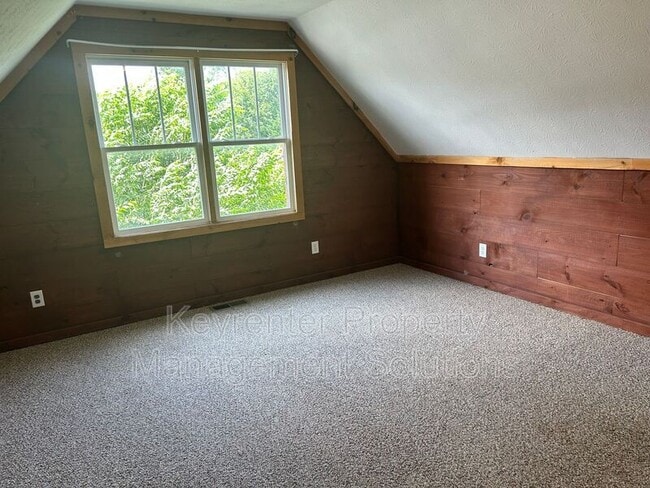Building Photo - 33 Hodge Farm Ln