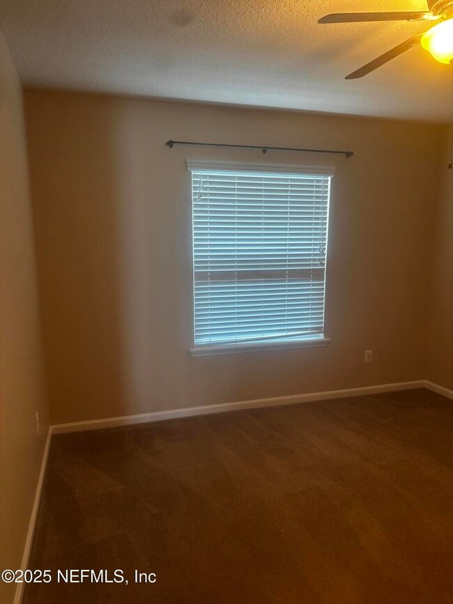 Building Photo - 45157 Ingleham Cir