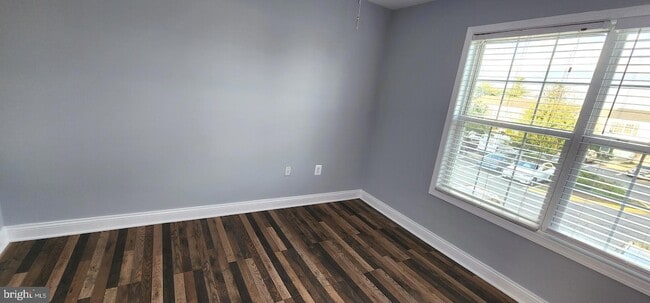 Building Photo - 483 Arwell Ct