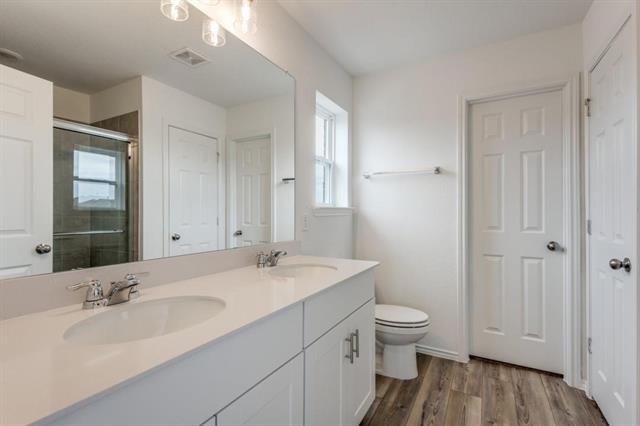 Building Photo - 1002 Cinnabar Wy