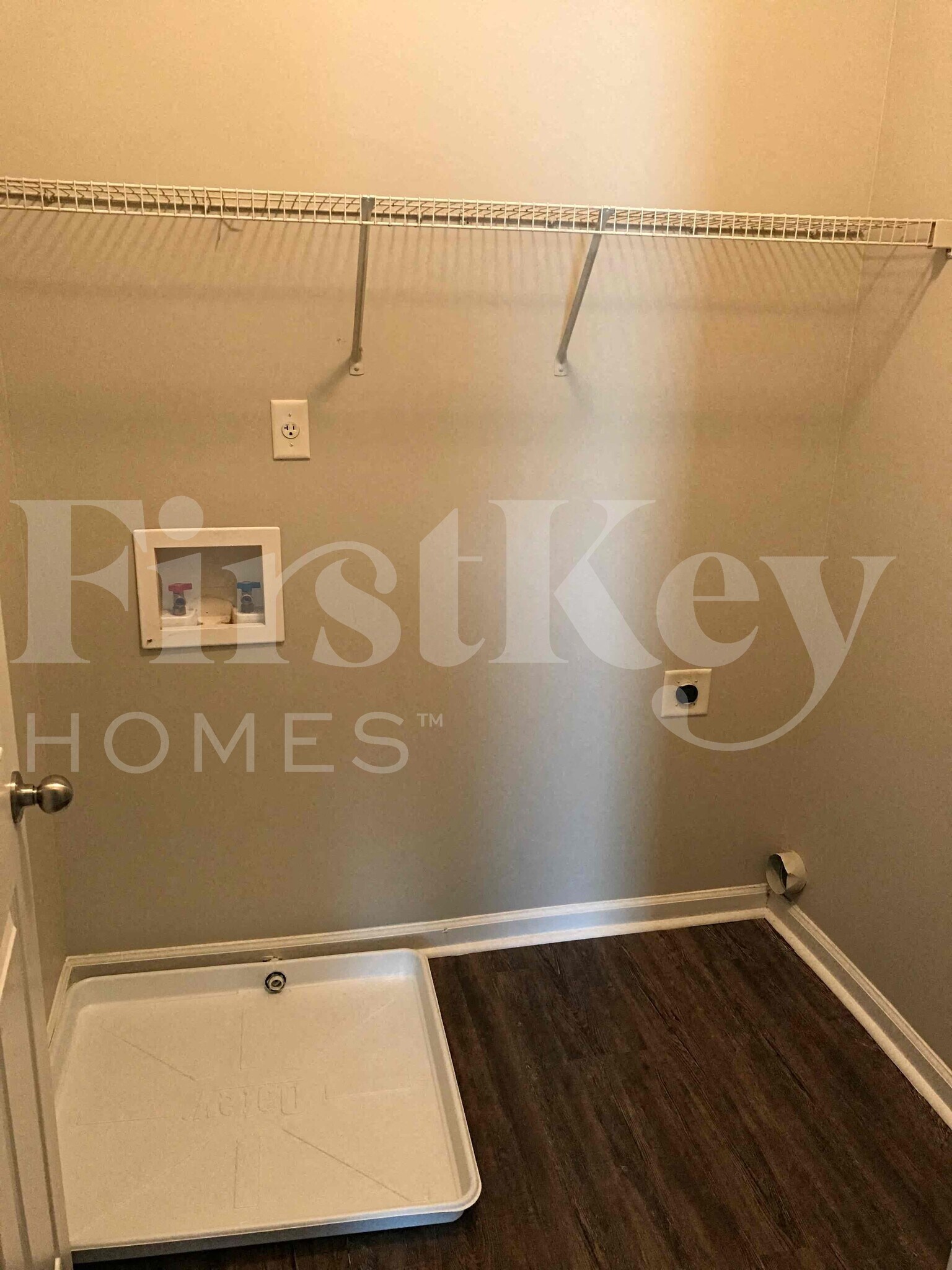 Building Photo - 5048 Pioneer Pkwy