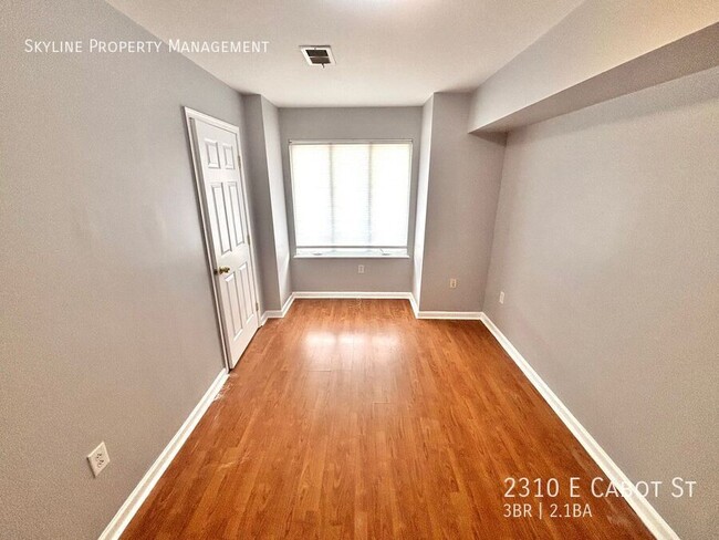 Building Photo - Gorgeous 3 Bedroom Home For Rent in Fishtown!