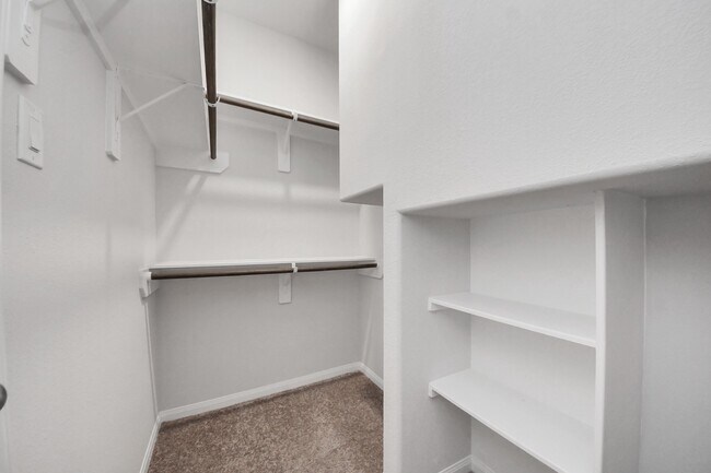 Building Photo - 11408 Natalia Ln