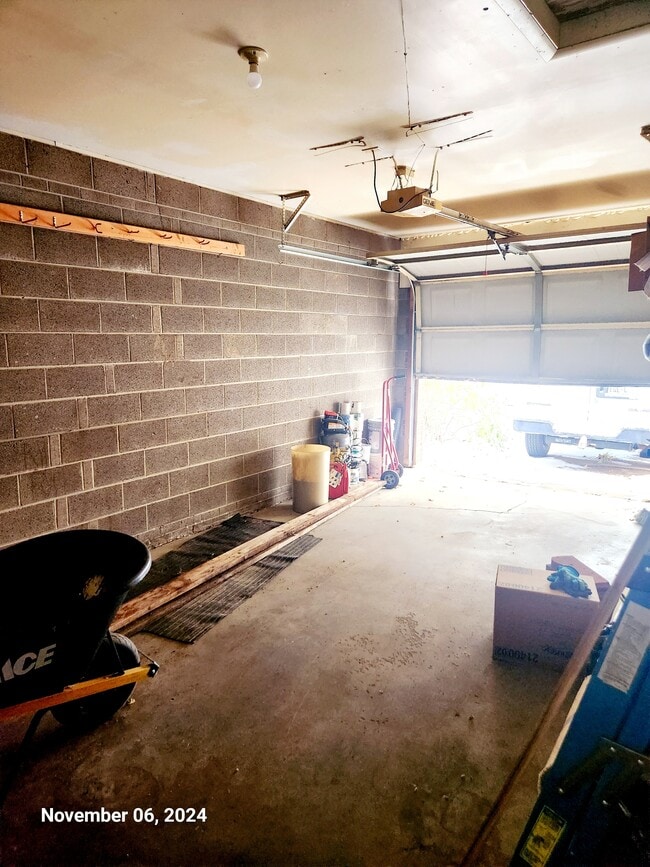 Building Photo - 443 Galena St