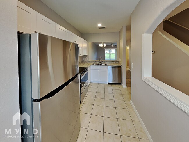 Building Photo - 4103 Plantation Cove Dr