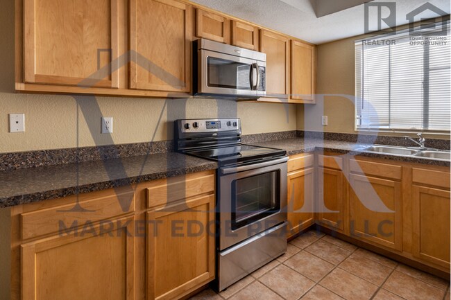 Building Photo - 2Bed/2Bath Home at Alma School/Southern! $...