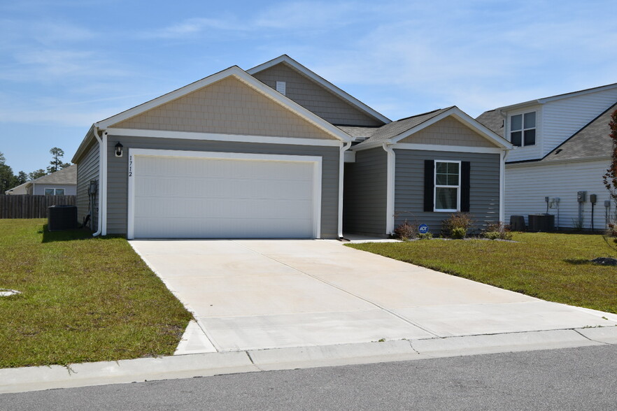 Building Photo - 1712 Fox Trace Cir