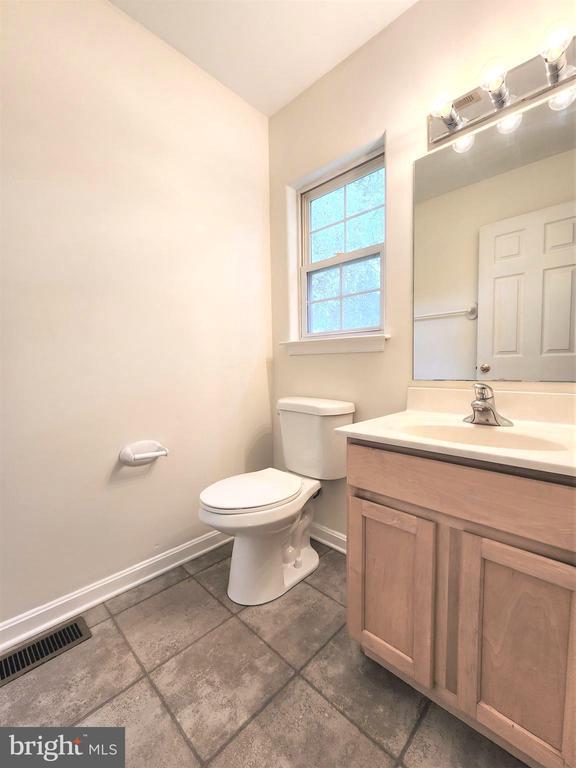 Building Photo - 62 Liberto Ln