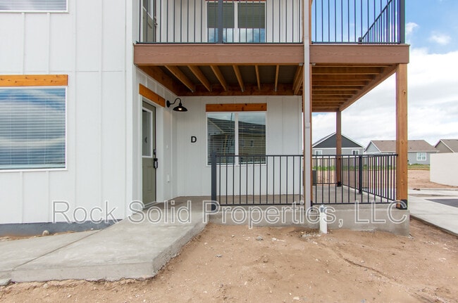 Building Photo - 1900 Good Hearted Pl