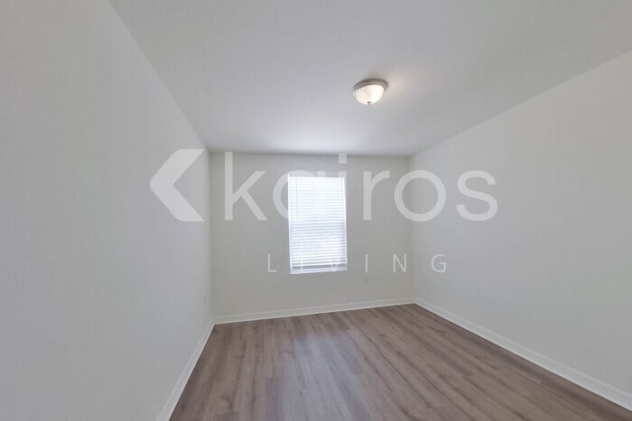Building Photo - 18268 Wintergarden Ave