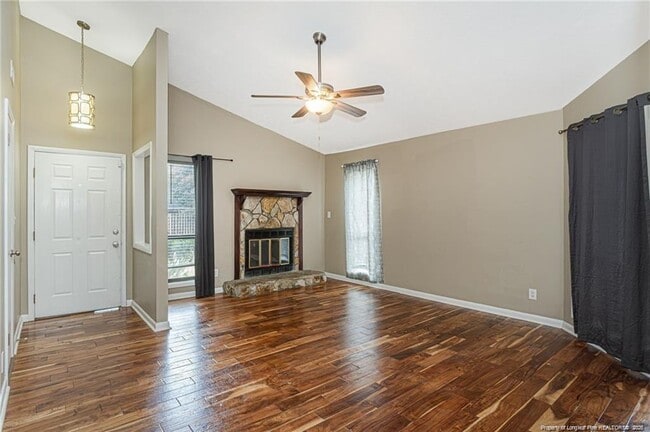 Building Photo - 6972 Timberwood Dr