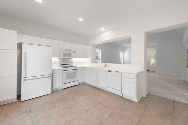Building Photo - 78685 Rockwell Cir