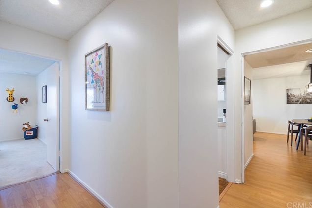 Building Photo - 5700 Ravenspur Dr