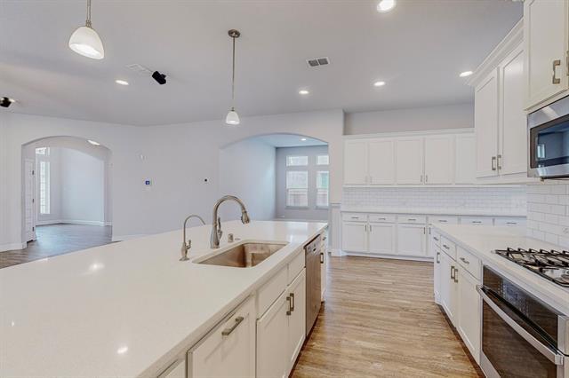 Building Photo - 1101 Putman Dr