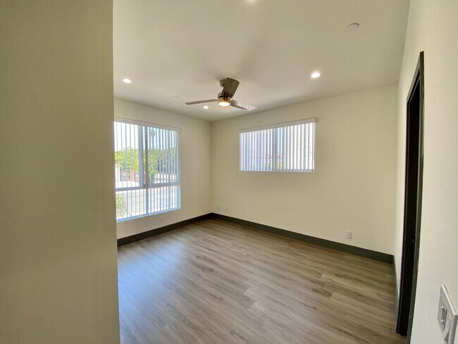 Building Photo - 6437 86th