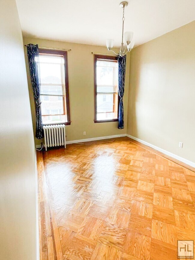 Building Photo - OVINGTON AVENUE