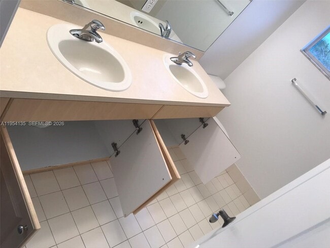 Building Photo - 19351 SW 61st St